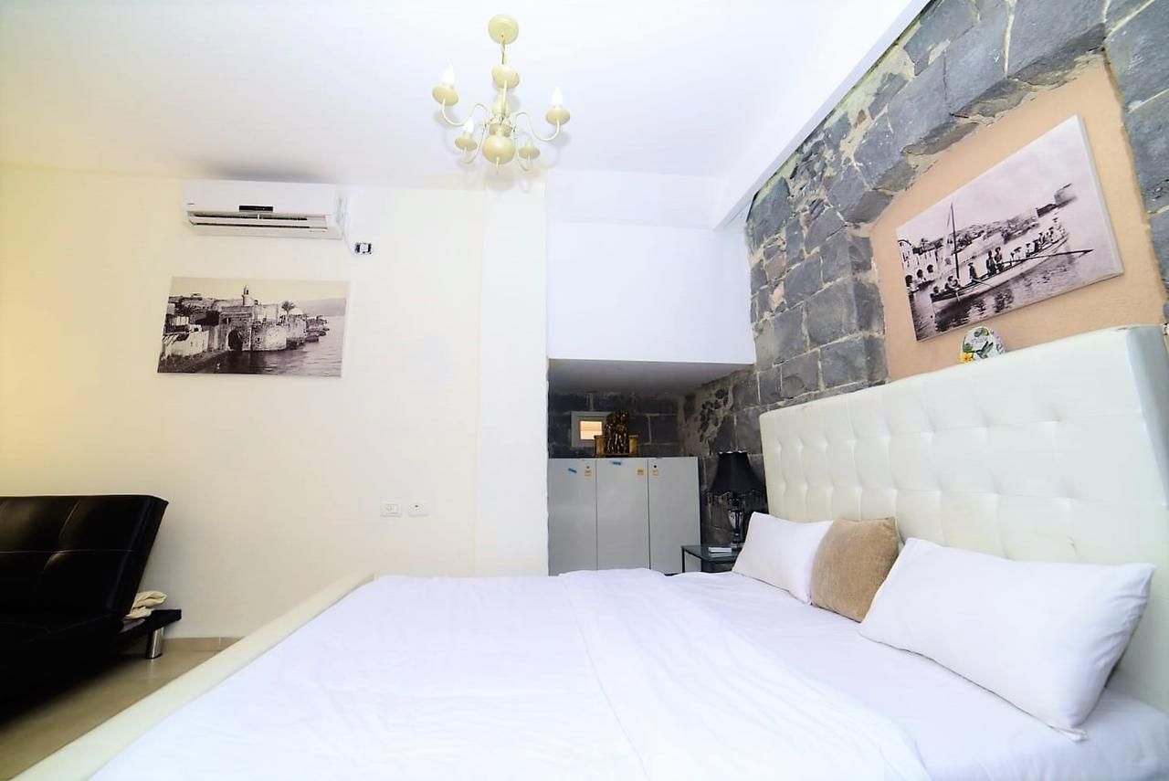 Bridge To Peace Hotel ทิเบเรียส ภายนอก รูปภาพ